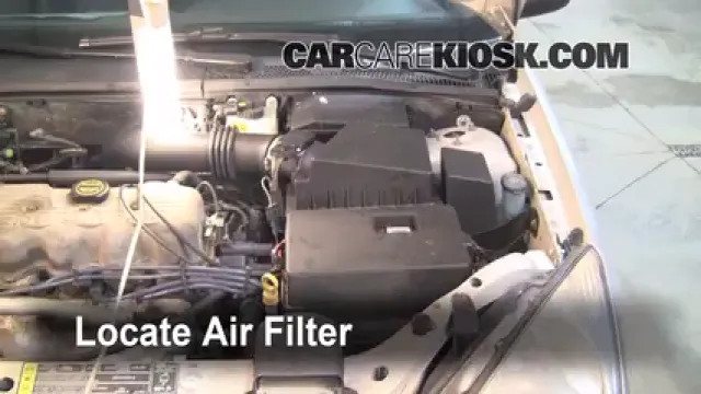 2000 Ford Focus SE 2.0L 4 Cyl. Sedan Air Filter (Engine) Replace